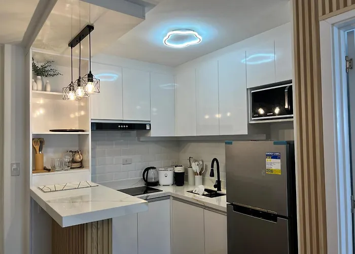 Amani Grand Residences マクタン